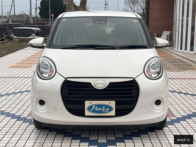 Daihatsu Boon 4