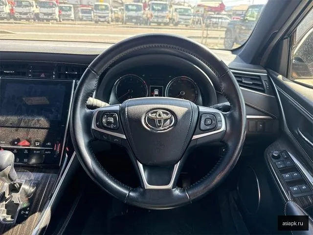 Toyota Harrier 6