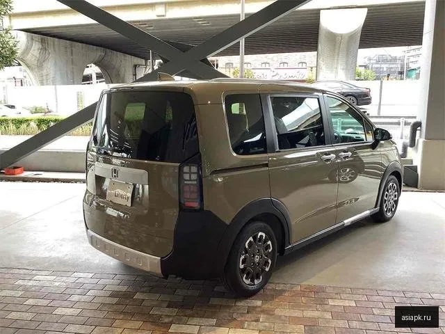 Honda Freed 6