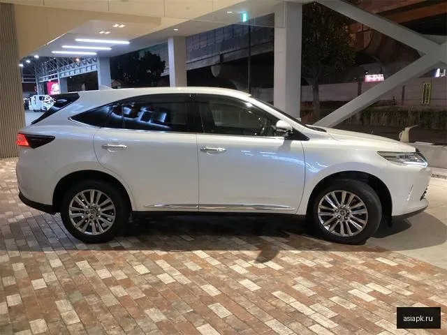 Toyota Harrier 5