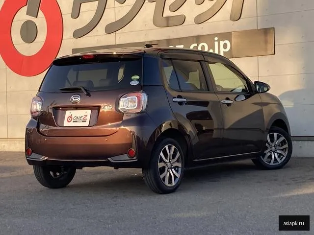 Daihatsu Boon 4