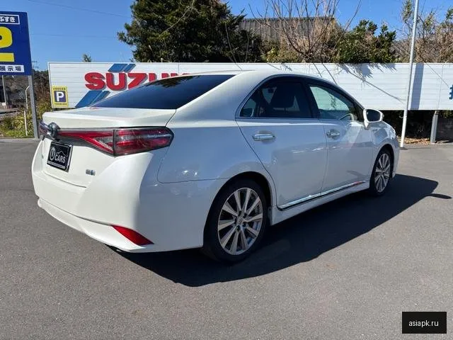 Toyota Sai 4
