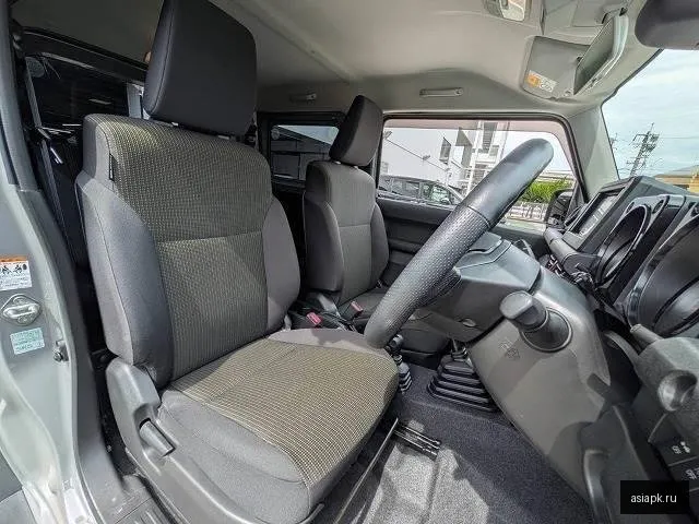 Suzuki Jimny Sierra 5