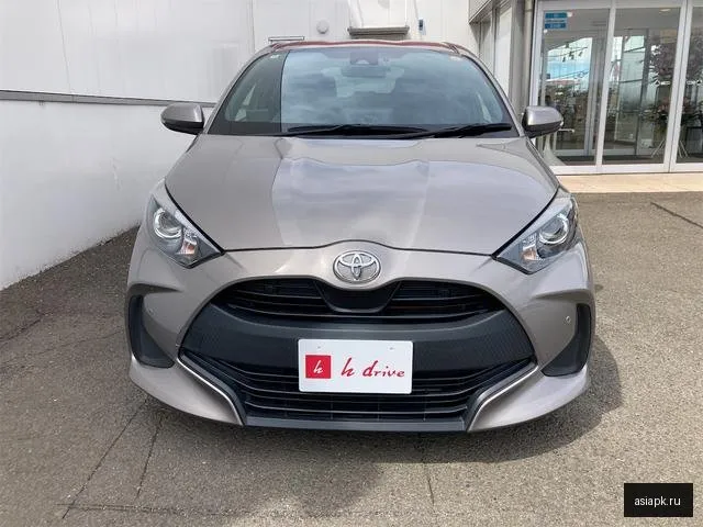 Toyota Yaris 5
