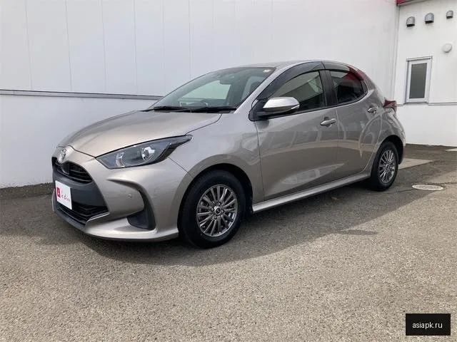 Toyota Yaris 6