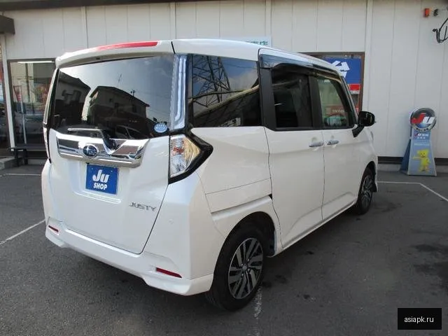 Subaru Justy 5