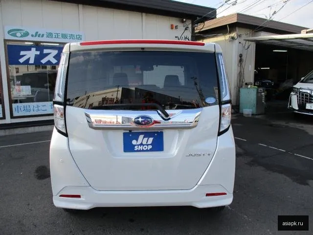 Subaru Justy 6