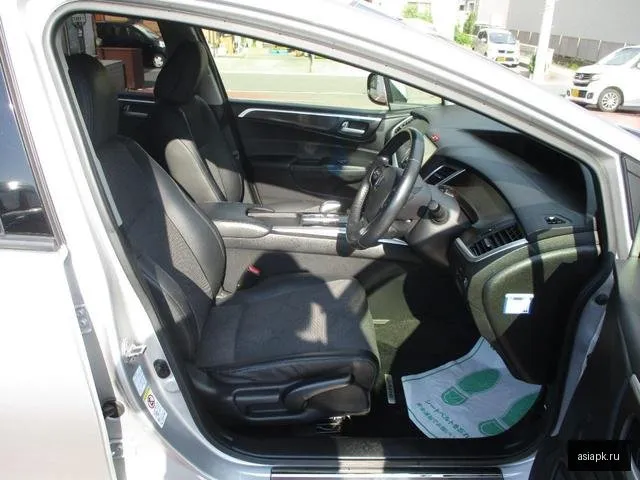 Honda Jade 5