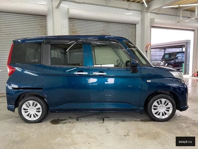 Subaru Justy 5