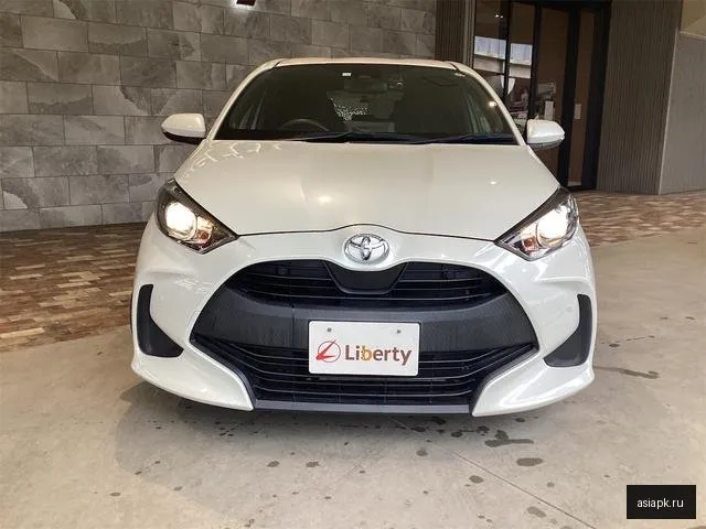 Toyota Yaris 6