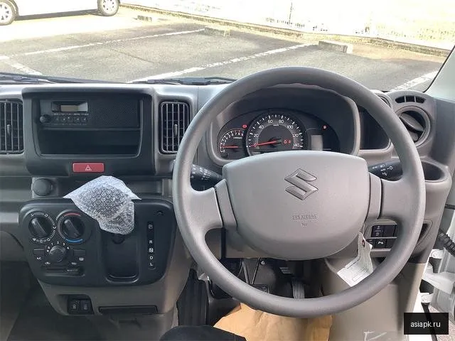 Suzuki Every 6