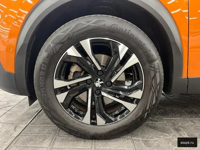 Peugeot 2008 5