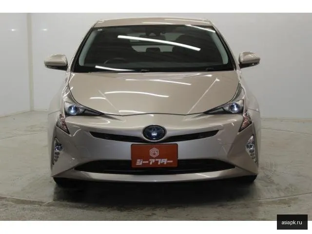 Toyota Prius 4