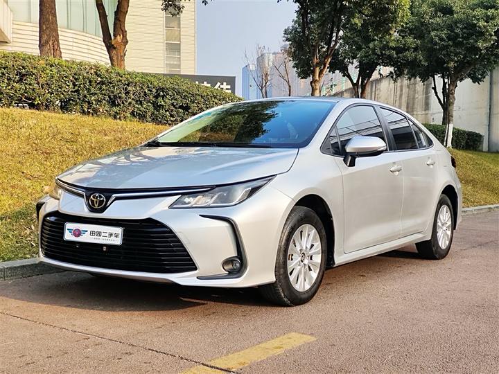 Corolla 2019 1.2T S-CVT GL Pioneer Edition