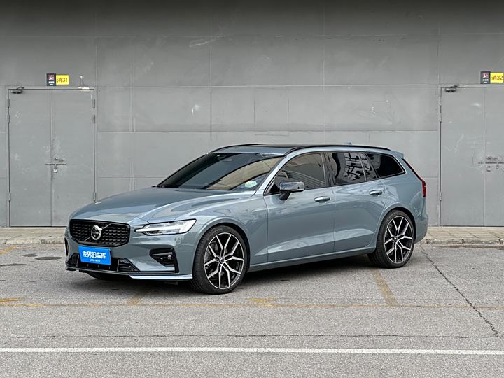 Volvo V60 2023 B5 Zhiya Sports Edition