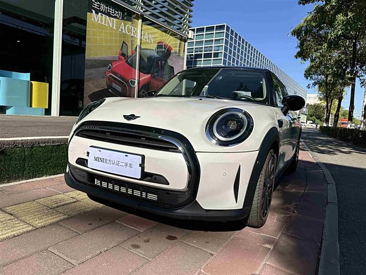 MINI 2023 model facelift 1.5T COOPER Artist Five-door Edition