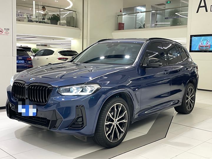 BMW X3 2023 xDrive30i Leading M Yao Night Set