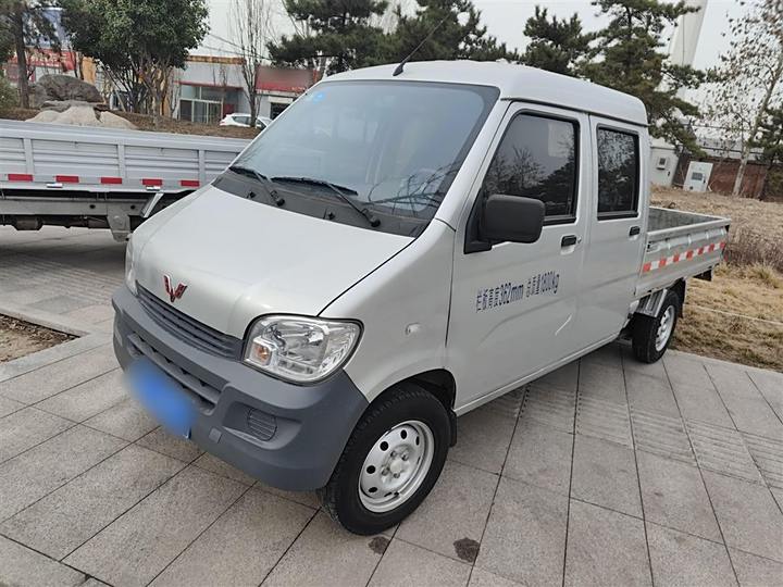 Wuling Light Small Card 2020 1.2L Double Row