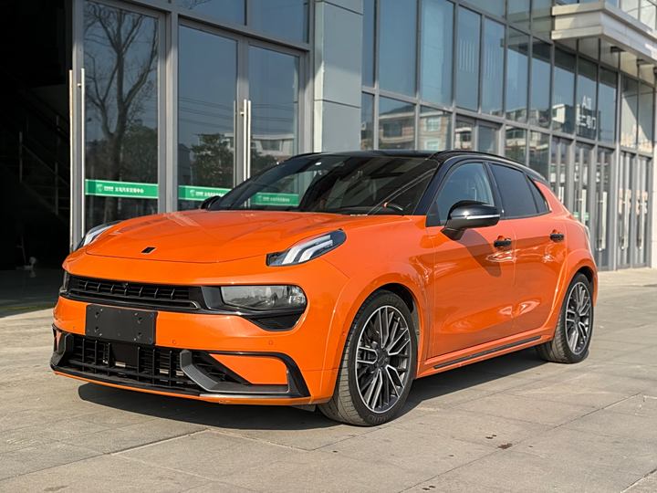 Lynk & Co 02 Hatchback 2021 2.0TD Halo Driver Control Kit Edition