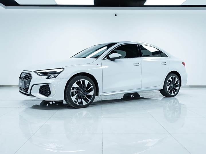 Audi A3 2024 A3L Limousine 35 TFSI Fashion Sports Type