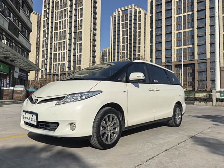 Previa 2012 2.4L 7-seater luxury version