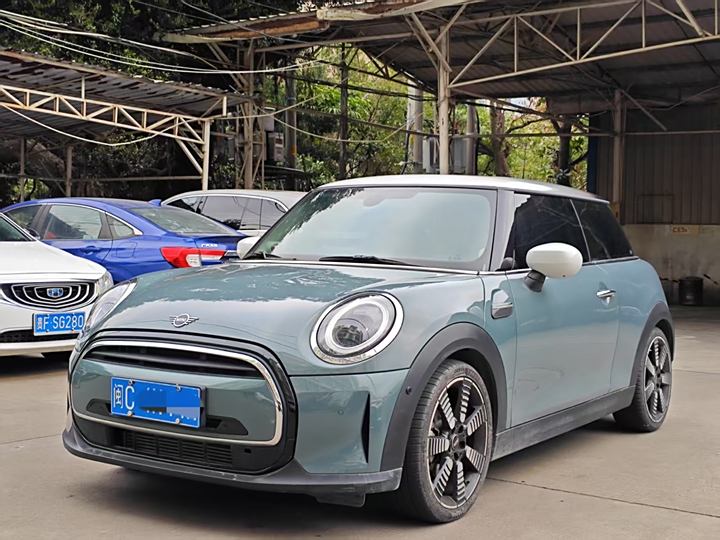 MINI 2023 1.5T COOPER Artist