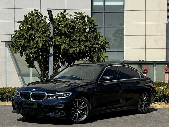 BMW 3 Series 2022 325Li M Sports Set