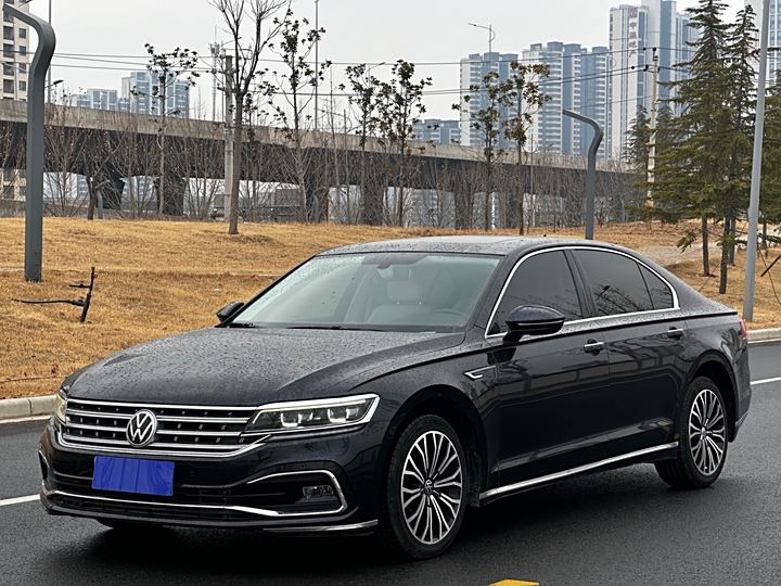 Phuang 2021 380TSI Deluxe Edition