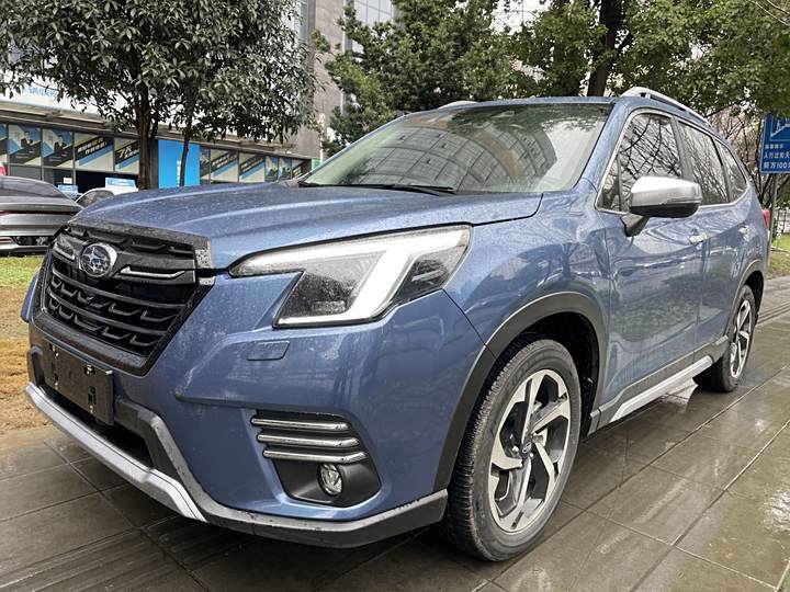 Forester 2024 2.5i AWD Ultimate EyeSight