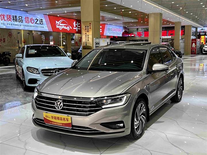 Sagitar 2021 200TSI DSG Superior Edition