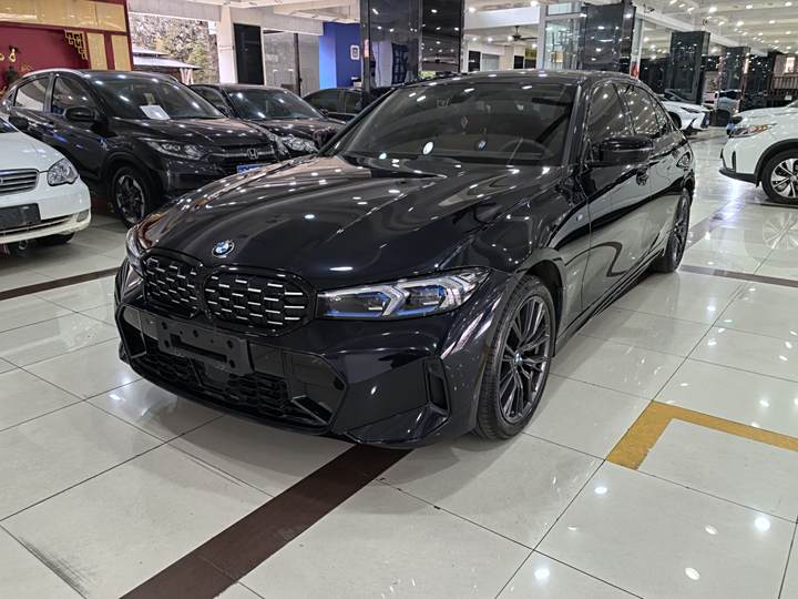 BMW 3 Series 2023 330Li M Sports Night Set