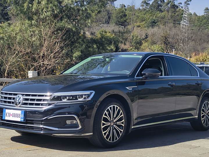 Phuang 2021 380TSI Deluxe Edition