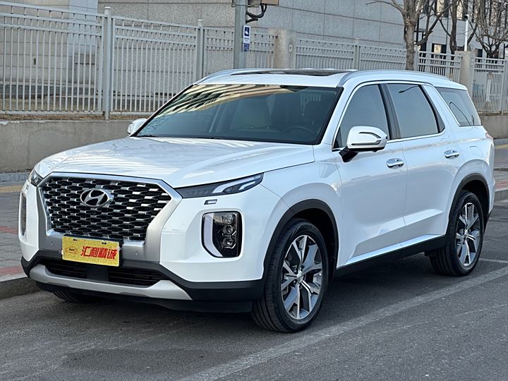 Paristi 2021 3.5L automatic four-wheel drive GLS
