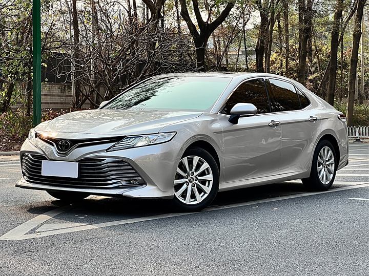 Camry 2019 model facelift 2.0G luxury version