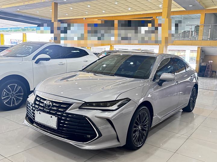 Asian Dragon 2023 2.0L XLE Exclusive Edition