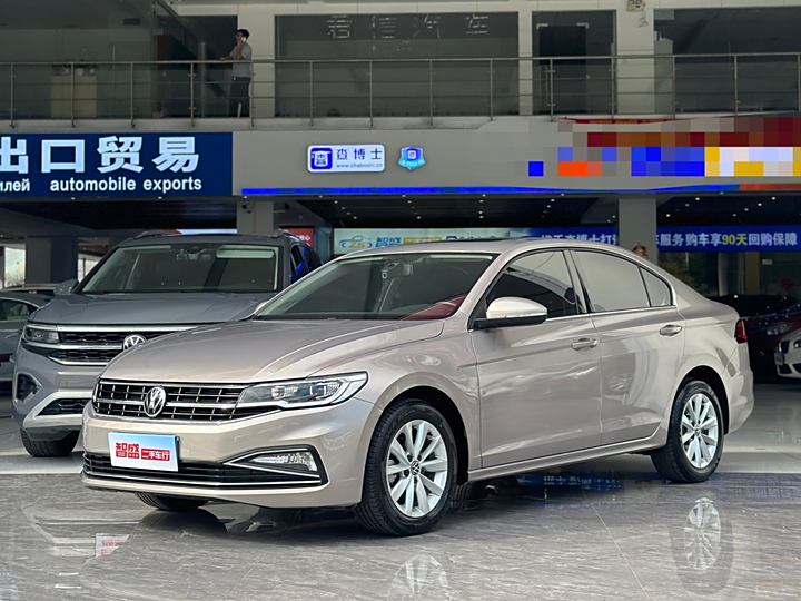Bora 2021 1.5L Automatic Comfort Smart Connect Edition