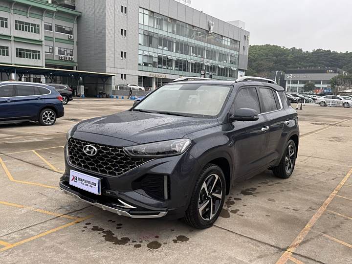 Beijing Hyundai ix35 2021 model 2.0L automatic two-wheel drive GLS leading version
