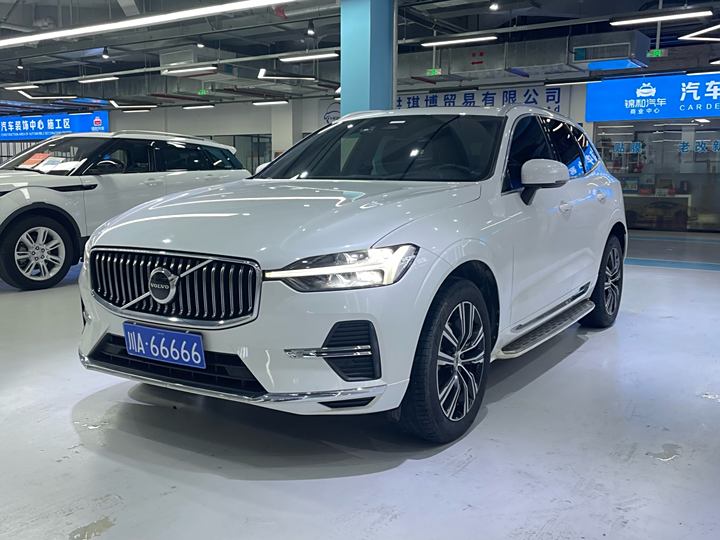 Volvo XC60 2022 B5 Four-wheel drive Zhiyuan Deluxe Edition