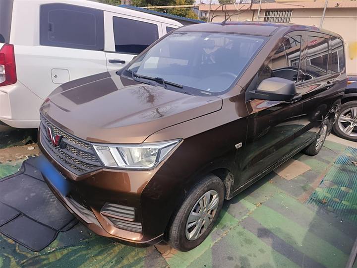 Wuling Hongguang 2021 1.5L S basic LAR