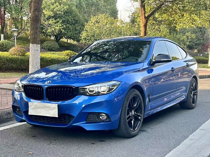BMW 3 Series GT 2020 320i M Sports Night Edition