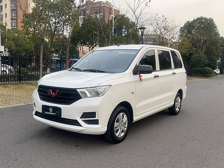 Wuling Hongguang 2021 1.5L facelift S basic model Hydraulic power-assisted LAR