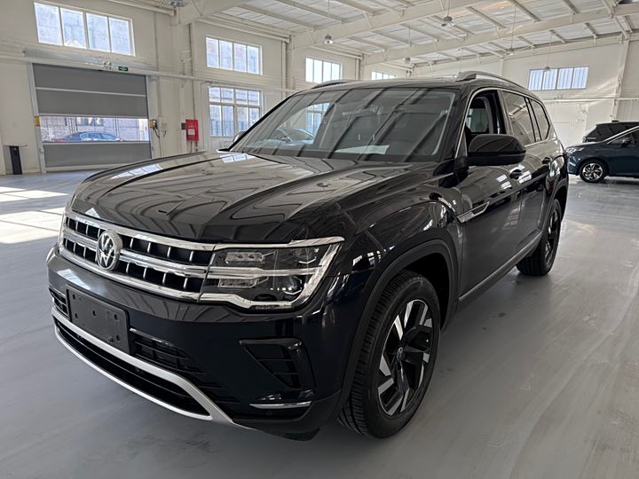 Touran 2021 330TSI Two-wheel drive honorable luxury version