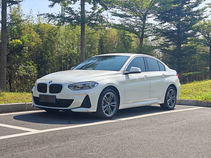 BMW 1 Series 2022 120i M Sports Edition