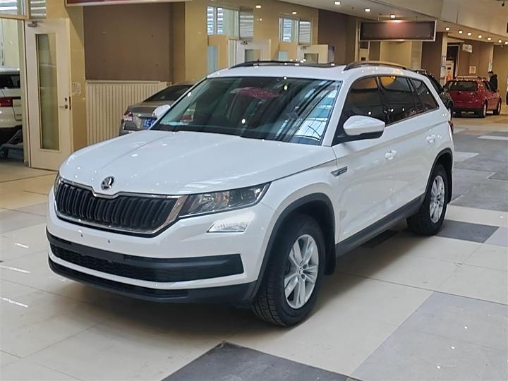 Kodiak 2019 model facelift TSI330 5-seater two-wheel drive standard version National VI