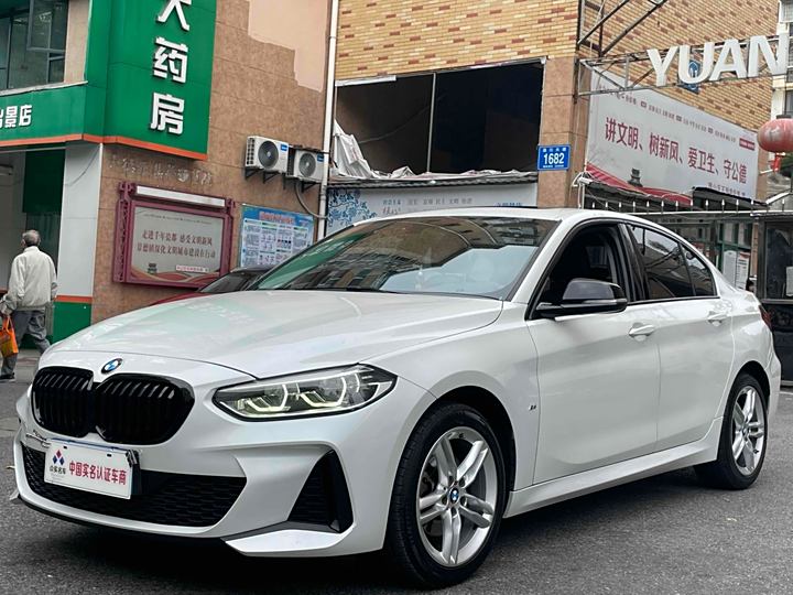 BMW 1 Series 2021 120i M Sports Night Edition