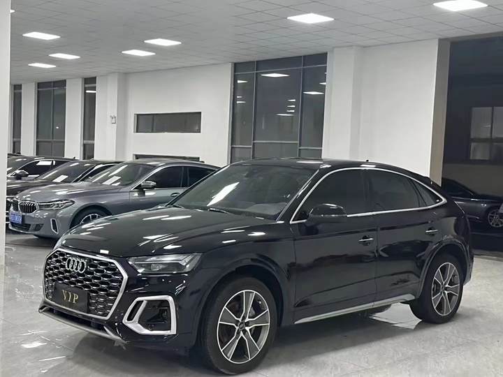 Audi Q5L SportBack 2022 40 TFSI luxury