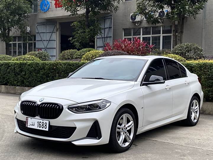 BMW 1 Series 2023 120i M Sports Night Edition