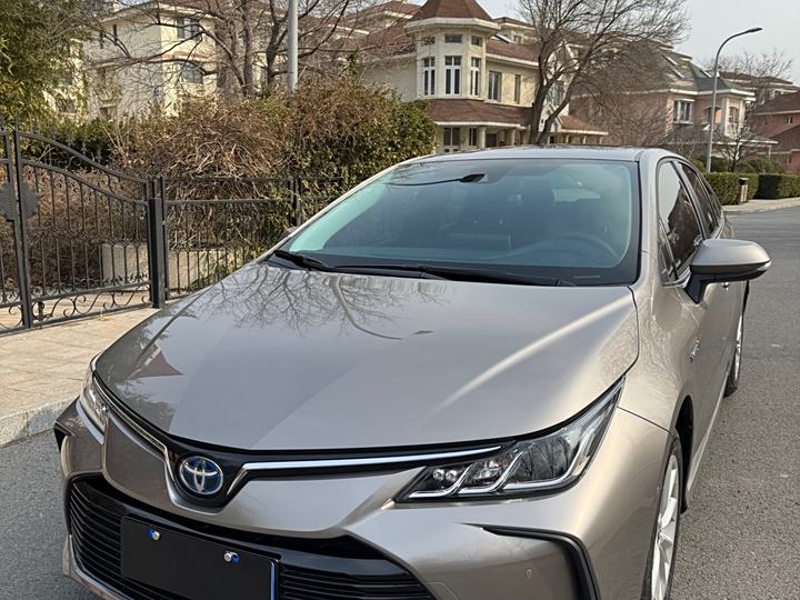 Corolla 2021 Dual Engine 1.8L E-CVT Elite Edition