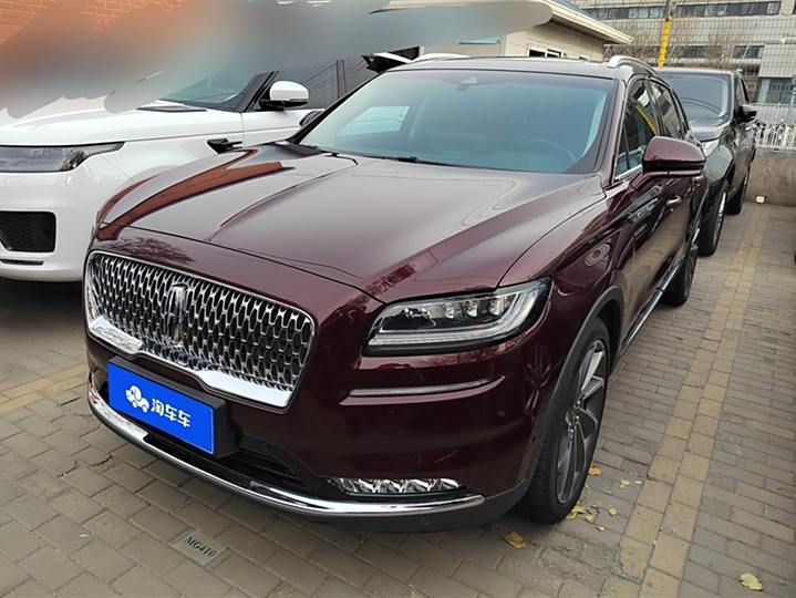 Navigator 2021 2.7T four-wheel drive presidential version