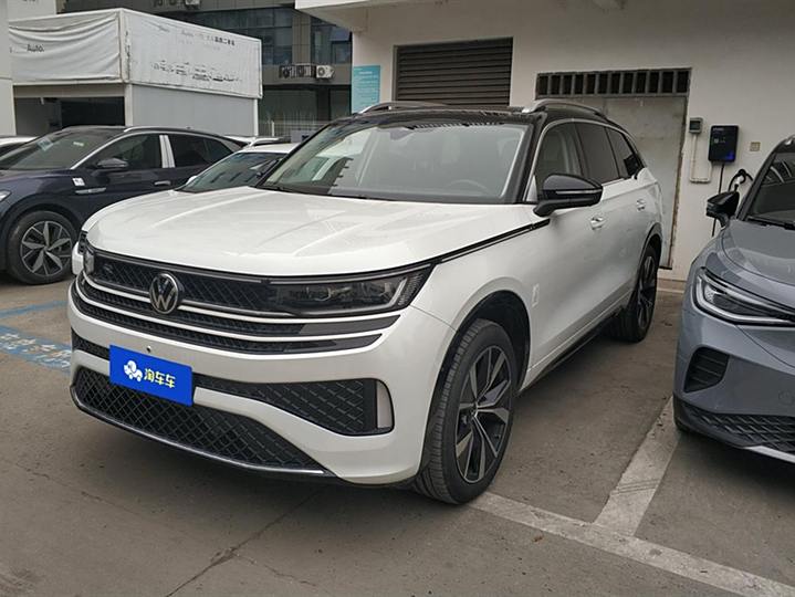 Lanzhao 2023 380TSI four-wheel drive R-Line tour version